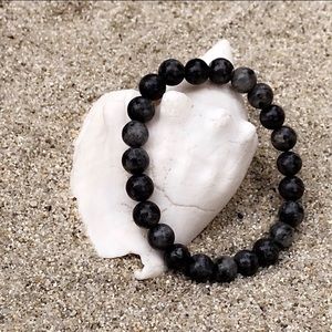 “Eroded” Beaded Bracelet | Dark Grey